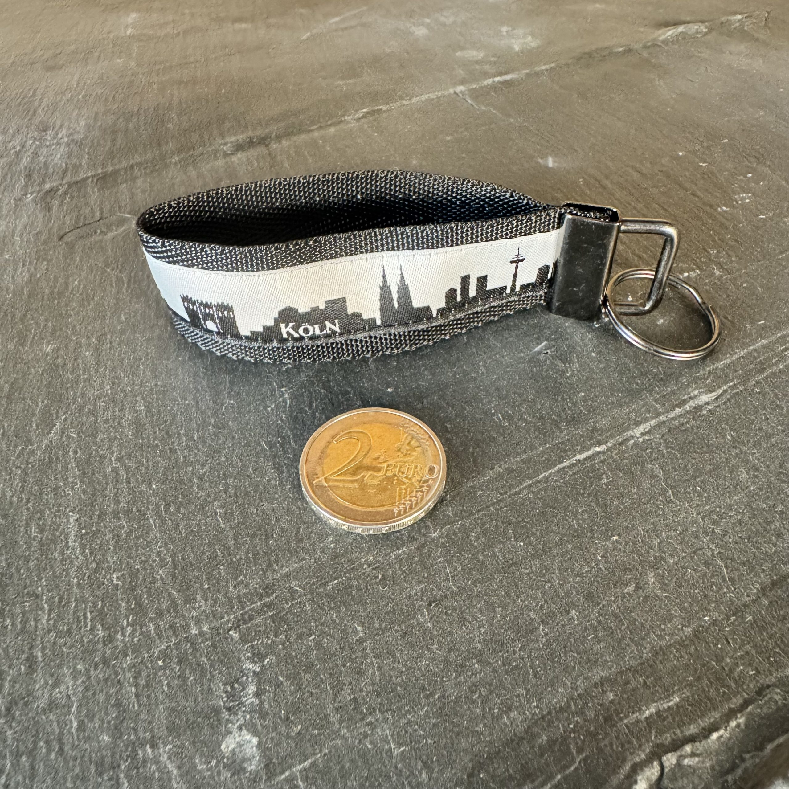 Schlüsselband "Skyline Köln schwarz / weiß", Gurtband schwarz