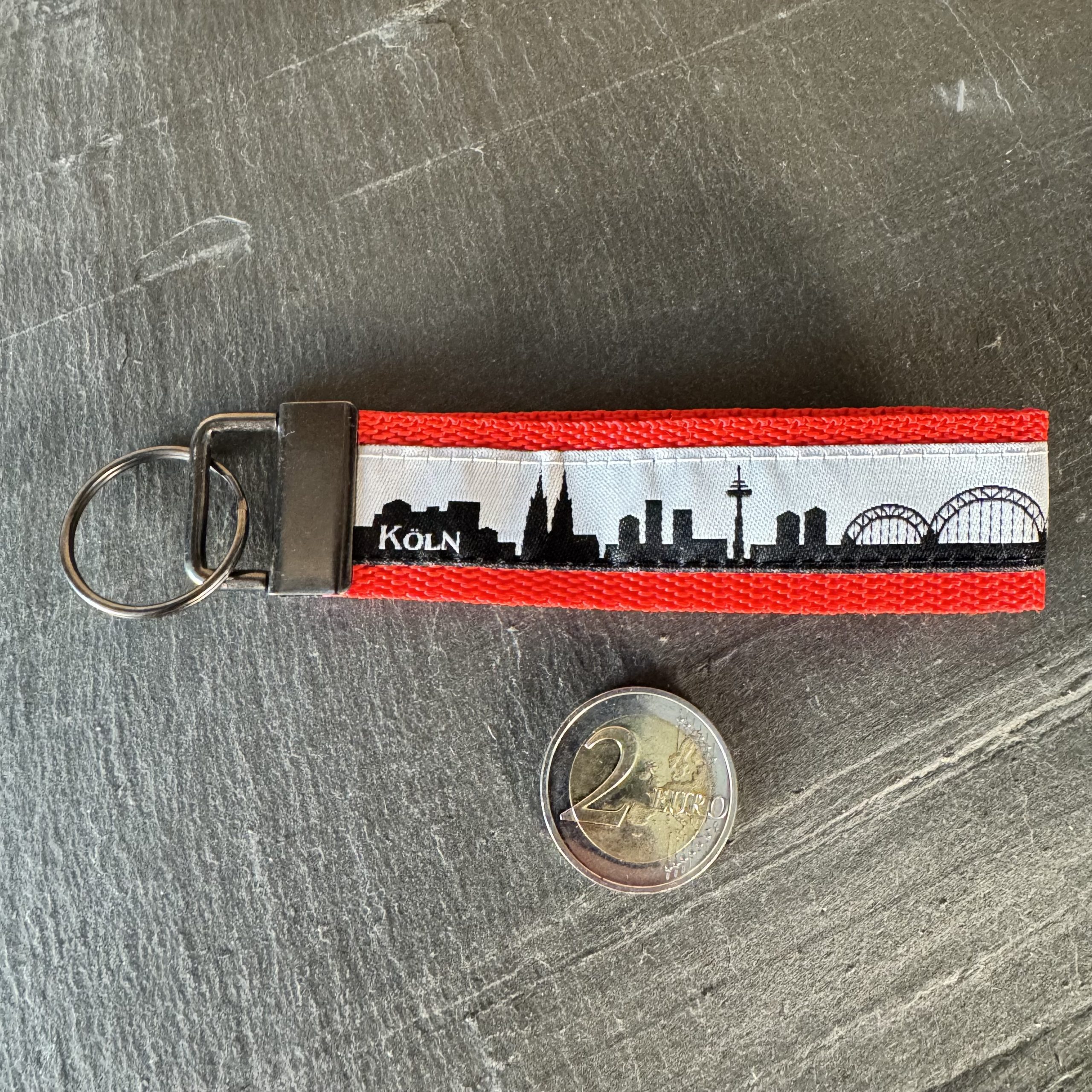 Schlüsselband "Skyline Köln schwarz / weiß", Gurtband rot