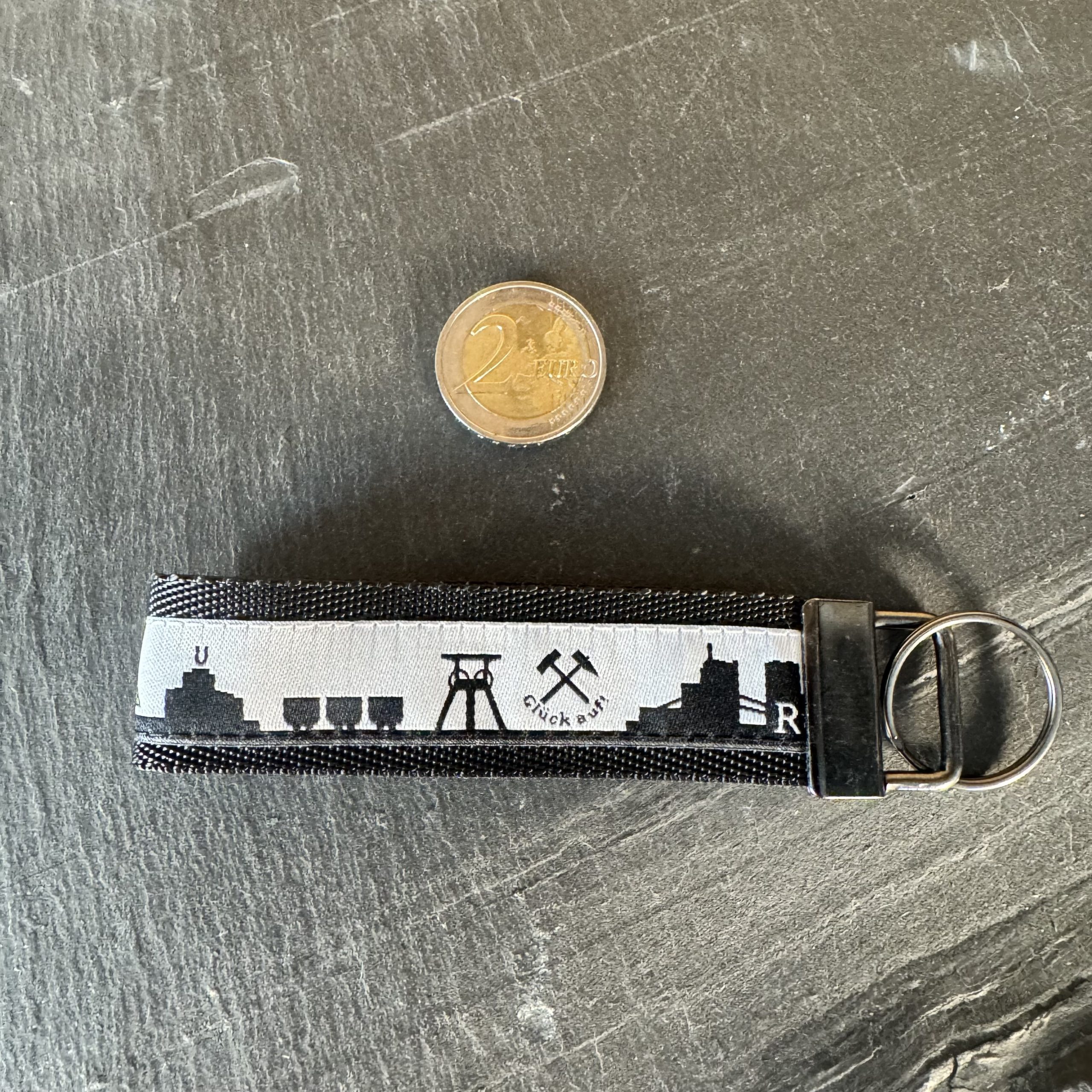 Schlüsselband "Skyline Ruhrpott schwarz / weiß", Gurtband schwarz