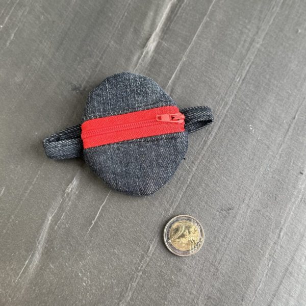 Schlüsseltäschchen Vintage Jeans mit rotem Reißverschluss