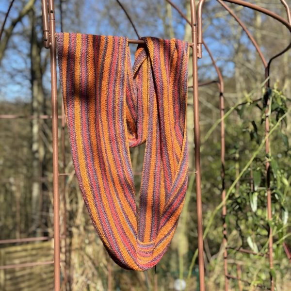 Loop-Schal mit Farbverlauf in Herbstfarben