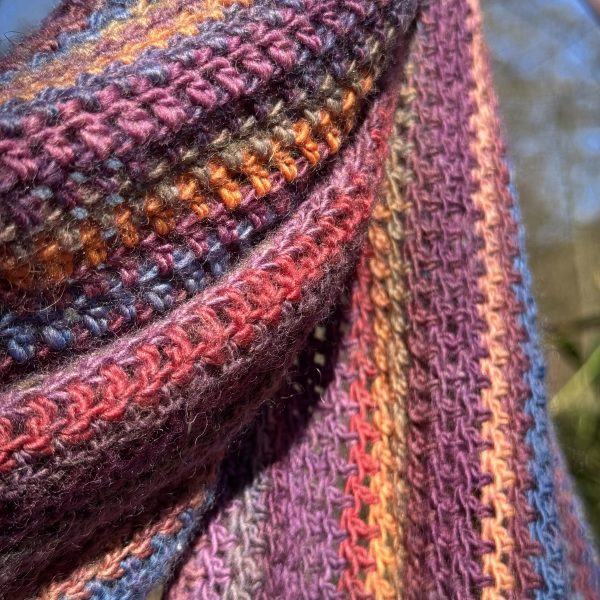 Loop-Schal in Herbstfarben mit lila Farbverlauf – Bild 2