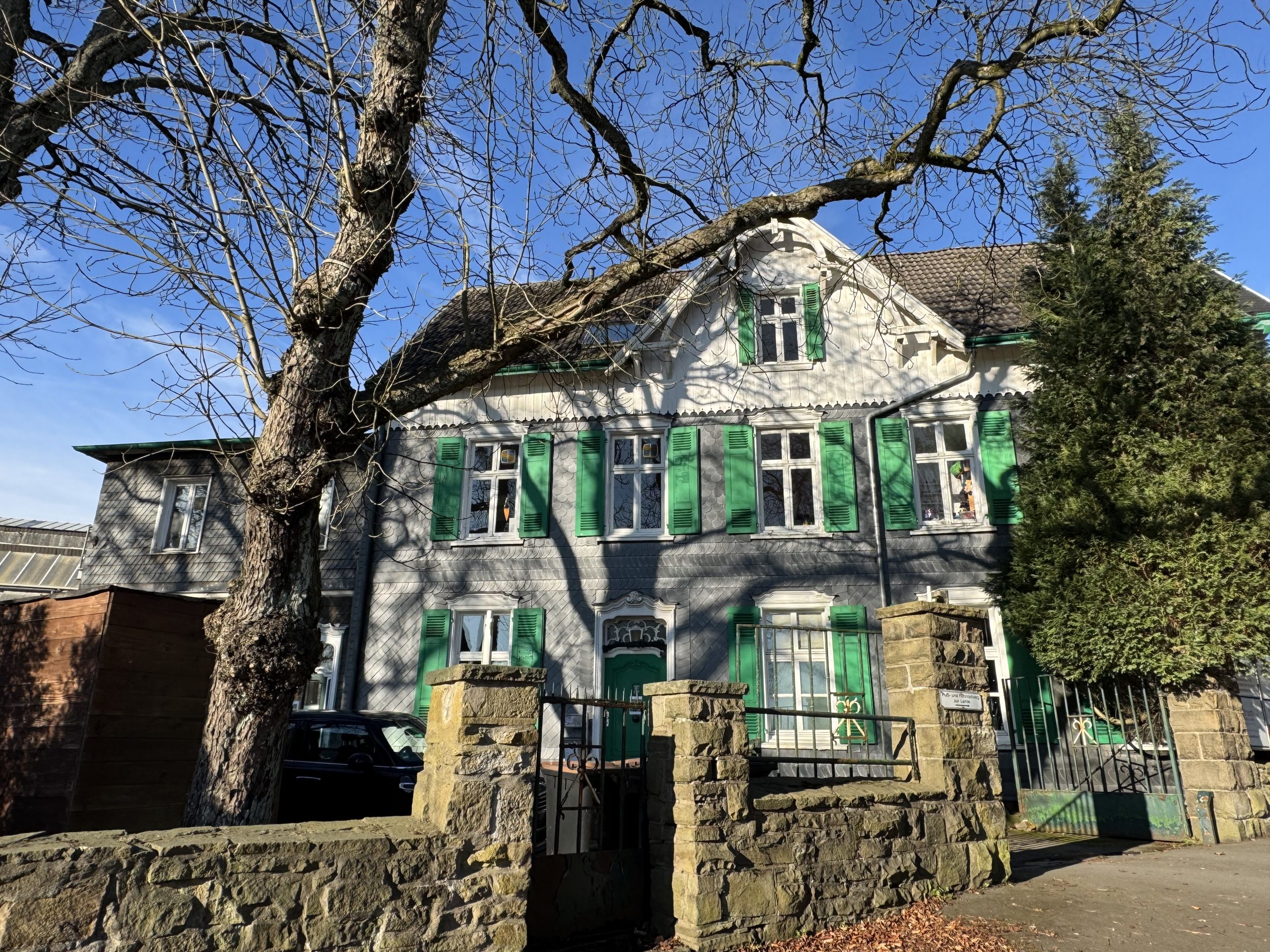 Außenansicht Alt Hatzfeld Außenansicht Alt Hatzfeld