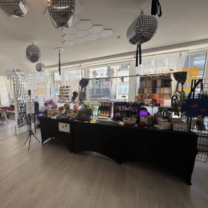 Verkaufsstand StitchWeaveSmile Tal Studio 21.3.26 Verkaufsstand StitchWeaveSmile